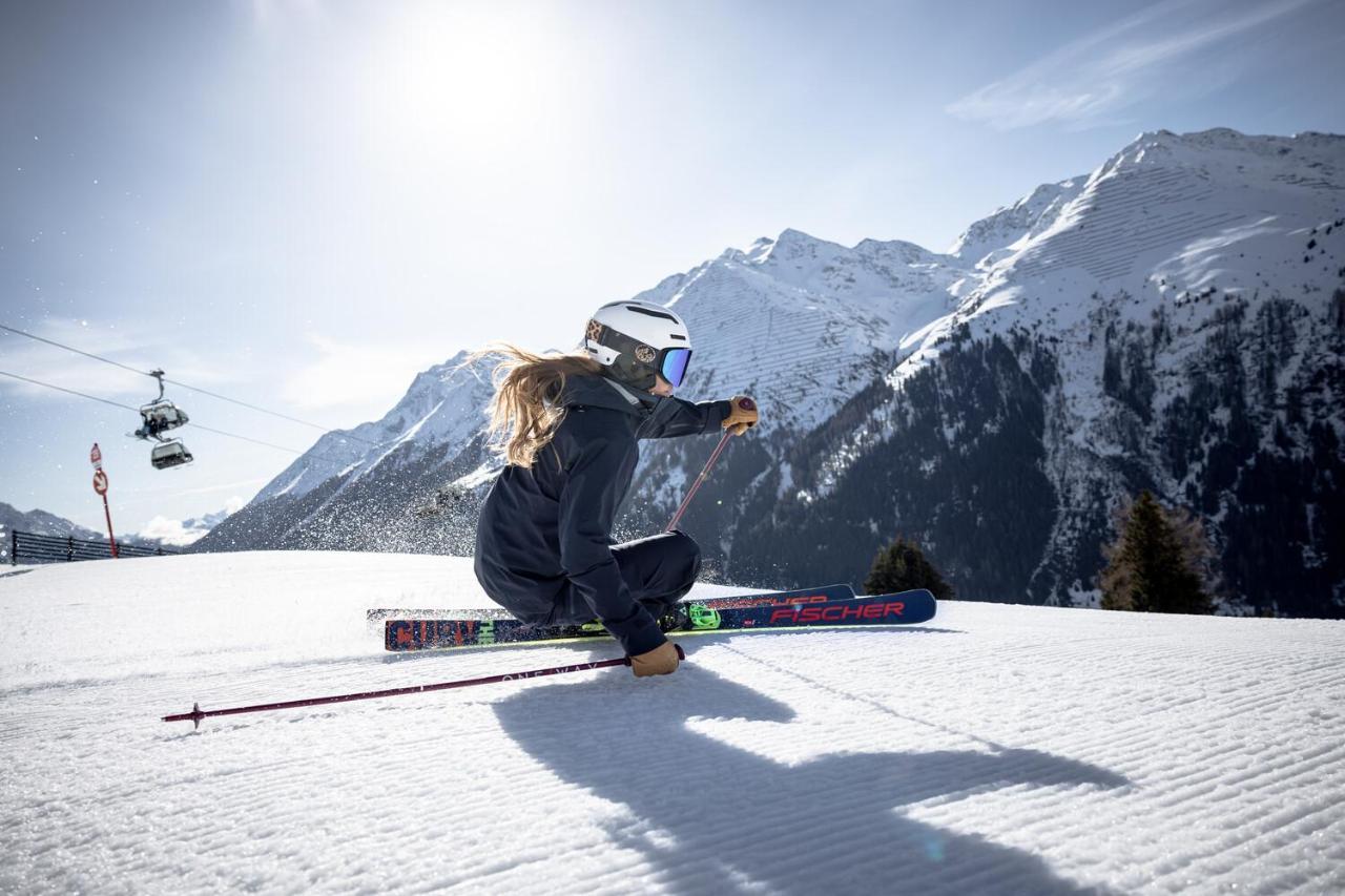 Quality Hosts Arlberg - Afoch Fei - Das Landhaus Sankt Anton am Arlberg Buitenkant foto
