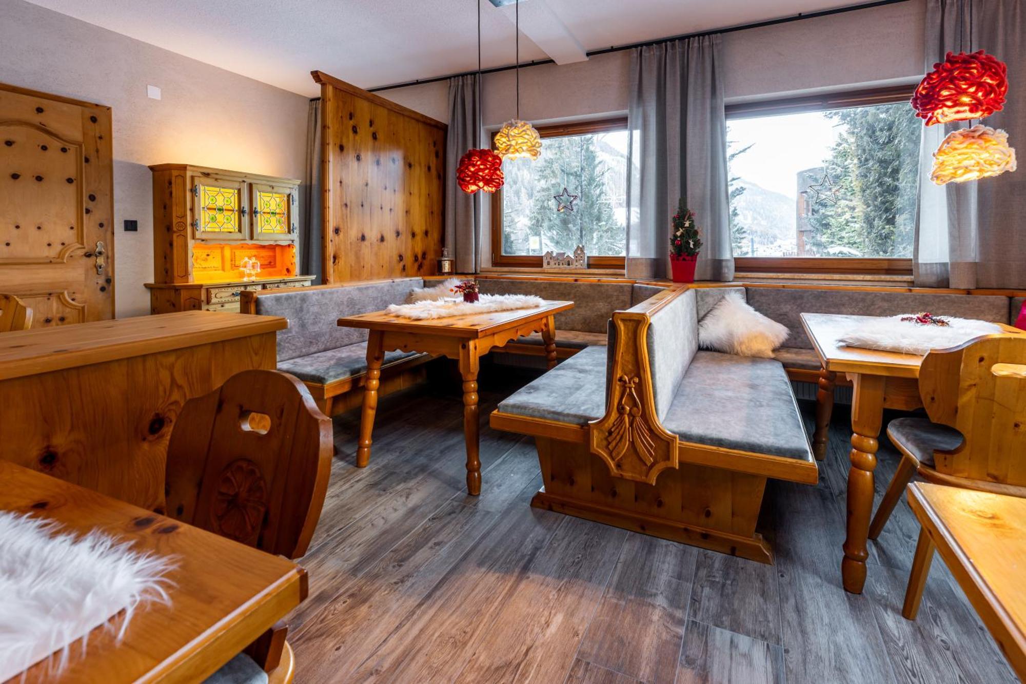 Quality Hosts Arlberg - Afoch Fei - Das Landhaus Sankt Anton am Arlberg Buitenkant foto