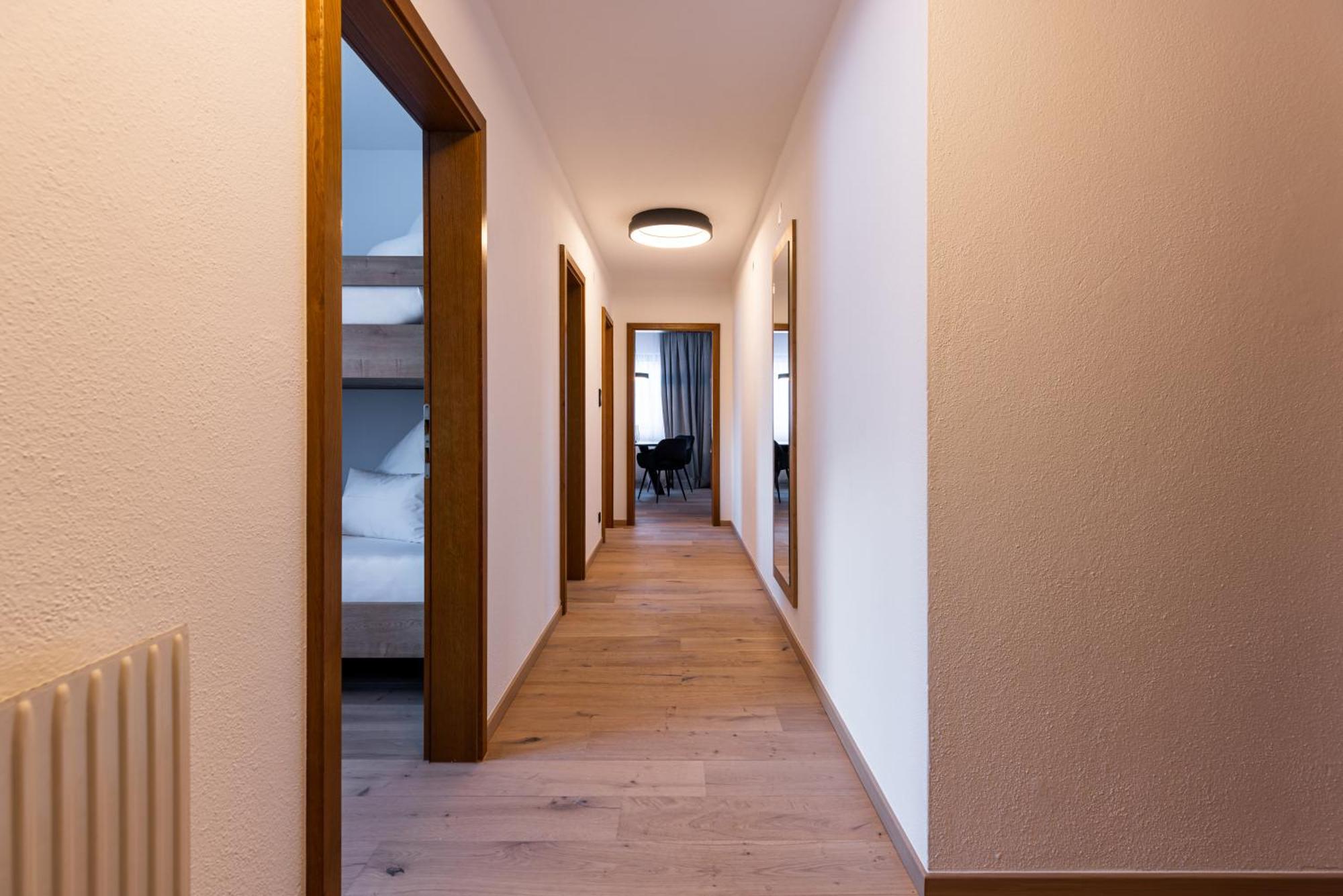 Quality Hosts Arlberg - Afoch Fei - Das Landhaus Sankt Anton am Arlberg Buitenkant foto